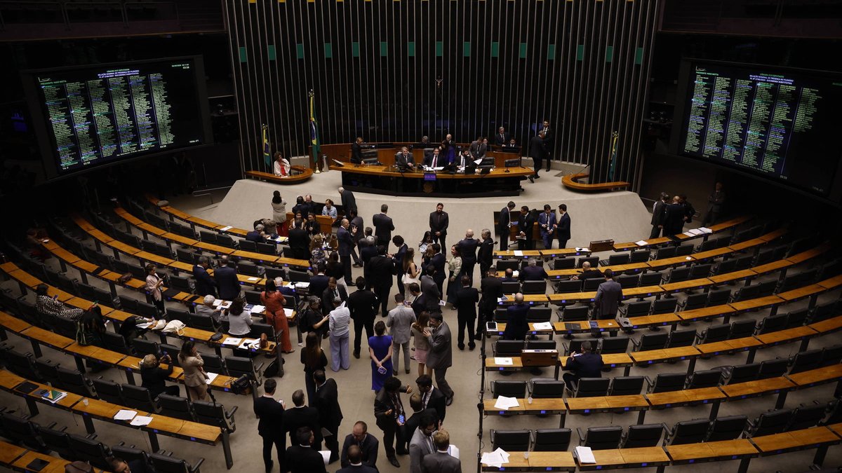 Painel S.A.: Brasil soma 2,6 mil processos de terras raras, com maior concentração na Bahia